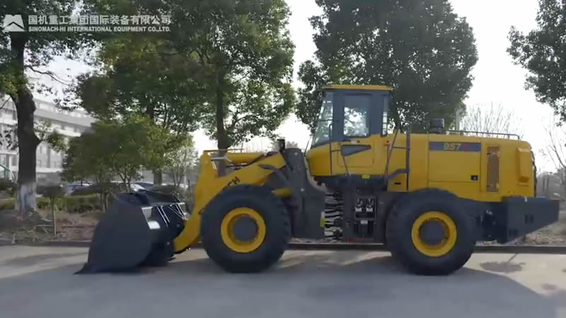 Колесный погрузчик 957H