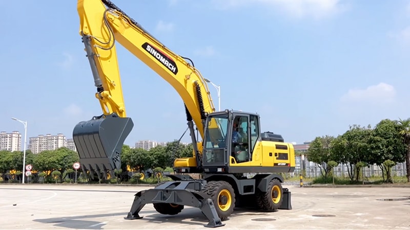 Колесный гидравлический экскаватор GHT215W