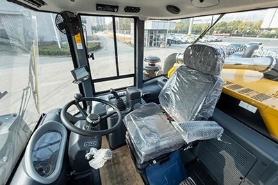 Колесный погрузчик 956H